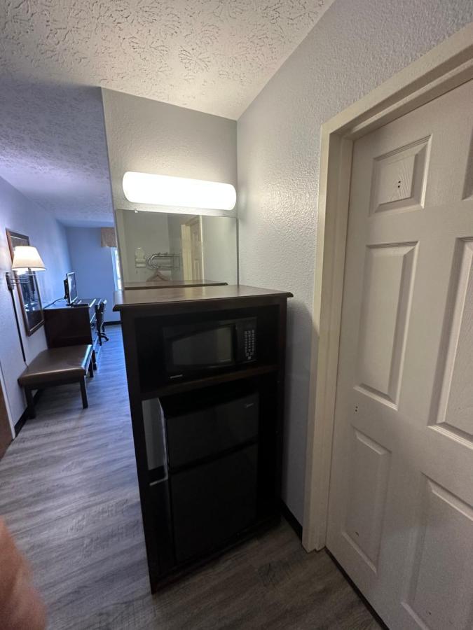 I65 Studio Suites Scottsburg Zewnętrze zdjęcie