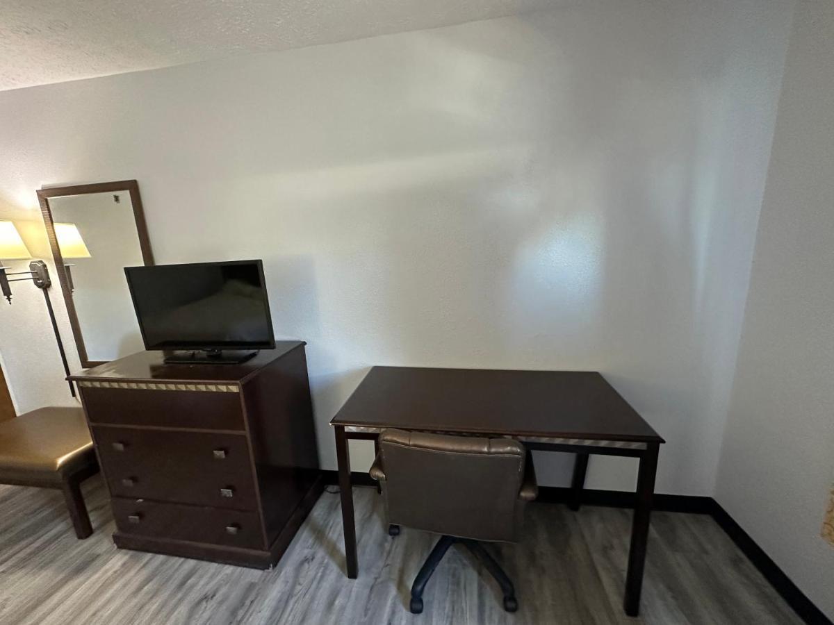 I65 Studio Suites Scottsburg Zewnętrze zdjęcie