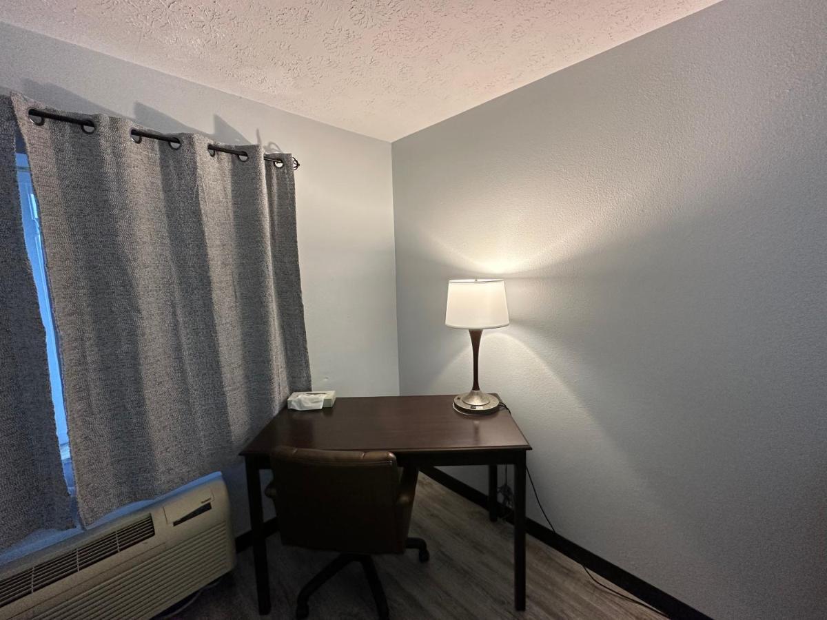 I65 Studio Suites Scottsburg Zewnętrze zdjęcie